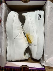 NIKE Airforce 1 Second copy shoes available for HER ( Girls ) New with tag &amp; original Nike box with premium packaging Brand - RD Shoes ( Nike airforce 1 second copy ) Size - UK 6 ( 40 size )