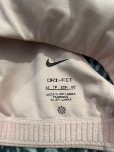 NIKE PINK SPORTS BRA