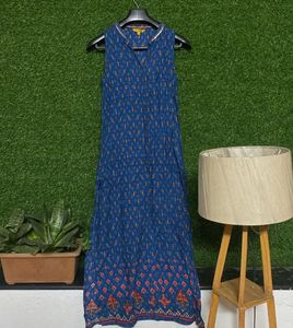 Global Desi Blue Printed Kurti