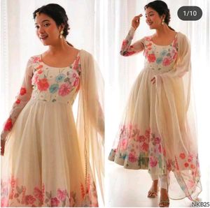 New Stayle Beautiful Women Gown Dress Inpoted Dres