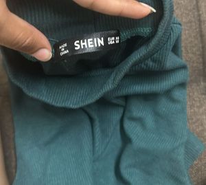 Shein Green Ribbed Crop Top