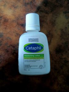 Cetaphil Moisturizing Lotion (4 Bottles × 25ml)