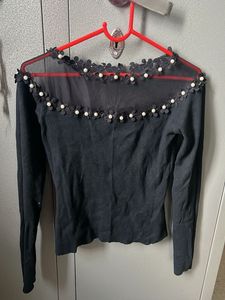 Floral Trim Long Sleeve Top