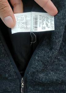 CROCODILE Vest Sweater