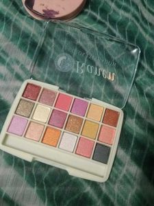 Ramen 18 Color Eyeshadow