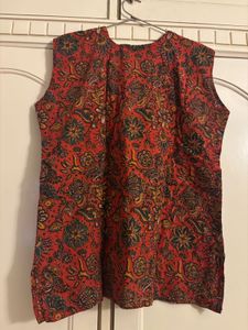 Floral Print Sleeveless Top