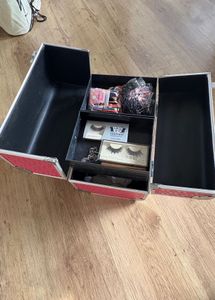 Pink Makeup Cosmetic Box - Very Spacious