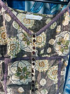 Classy Tunic Top 🤍