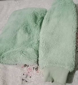 Cute Puppy Hooded Sweatshirt &amp; Pant.