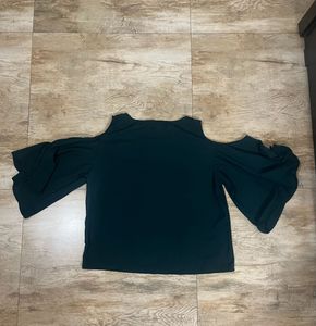 Tokyo Talkies Green Cold Shoulder Tunic