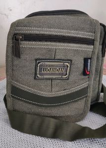 LUDANDAN ORIGINAL UNISEX SLING BAG