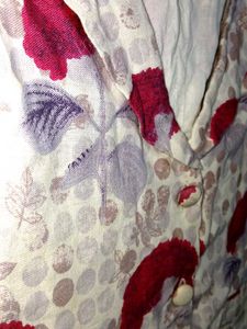 Elegant Red &amp; Beige Printed Vest