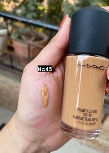 MAC Studio Fix Fluid Foundation