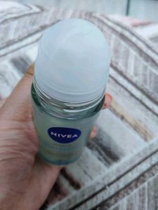 Nivea Fresh Deodrant Roll On