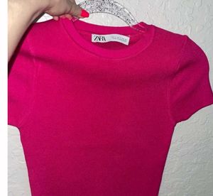 Zara Lightweight Sweater Cum Ribbed Crop Top