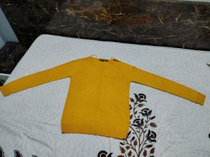 Yellow fig Top