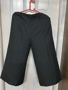 Brand New Stripped Capri Like Pants