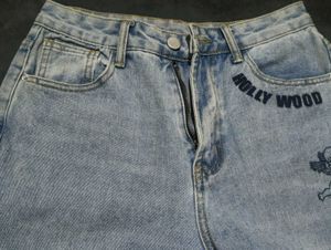 SHEIN Stylish Graphic Jeans