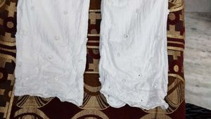 White Plazo