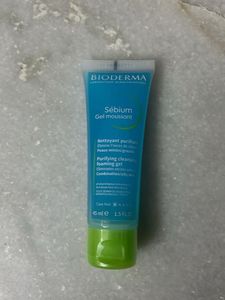 Purifying Cleansing Foaming Gel