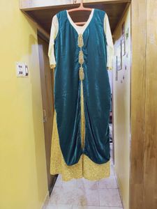 XXL Velvet Coat Model Full Gown Set