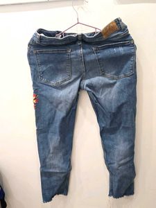 Floral Embroidered Jeans