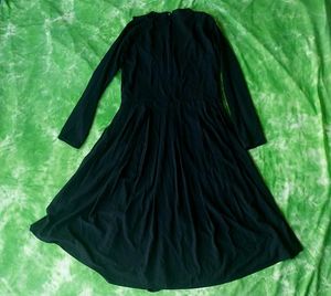 Women Black Kurta( Used Dress )