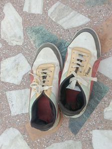 Puma Sneakers - Casual Style