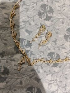 Elegant Necklace Set