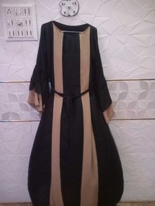 Frill Abaya With Hijab