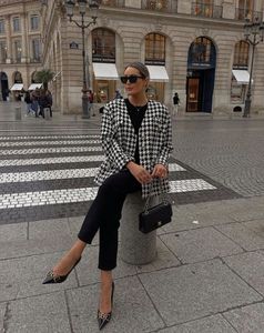 ZARA Pintresty🌸 houndstooth blazer