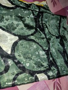 Stylish crape saree