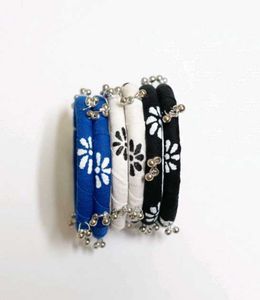 Floral Bangle Set