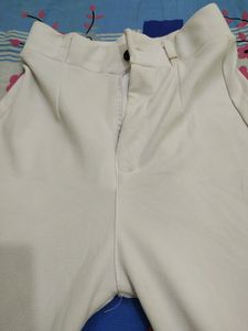 Classic White Bell Bottom Trouser 🤍