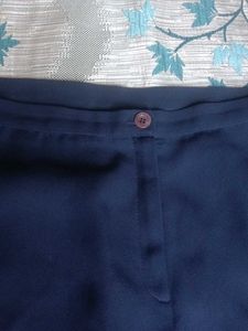 It&#39;s Kinda Plazzo....Good Condition 👍