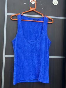 Women Square Neck Top