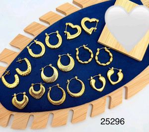 Gold Hoop Earring Pair