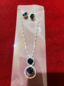 Elegant Jewellery Set new with tag