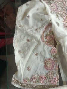 Elegant White Embroidered Salwar Kameez