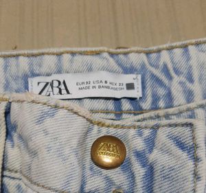 Zara Straight Jeans