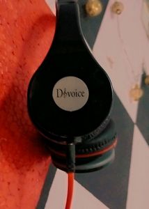 D Voice HEADPHONES