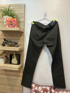 Selling louis Philippe New Jeans