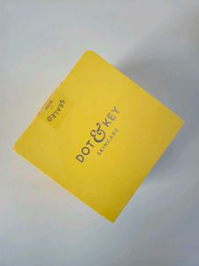 Dot &amp; Key Super Bright Moisturizer