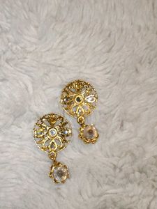 Elegant Gold Tone Earrings