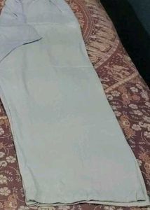 A Plane White Palazzo
