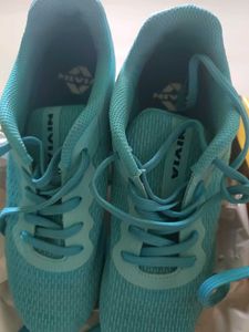 NIVIA Spikes Shoes
