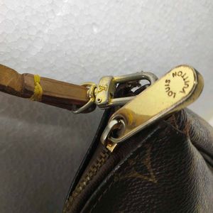 LV Authentic Baguette Bag