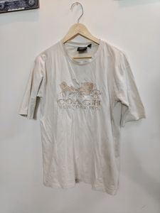 White Tshirt