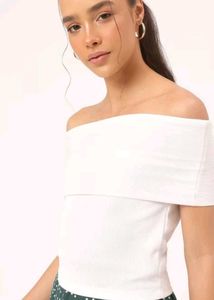 Off-shoulder Brand New Top