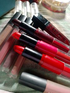2 In 1 Lipstick 💄💋